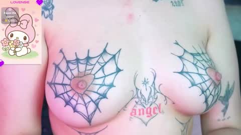 emmajohanson online show from November 2025 06:54:01 PM