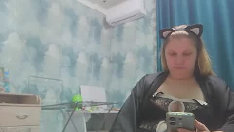 emmamelody online show from September 2025 12:56:02 AM