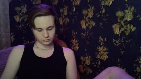 Snapshot of emmanuel_manny chatting on November 2025 04:40:01 PM emmanuel_manny online show from November 2025 04:40:01 PM