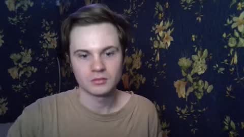 Snapshot of emmanuel_manny chatting on December 2025 09:00:01 PM emmanuel_manny online show from December 2025 09:00:01 PM