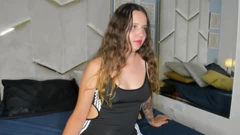 Emma Richards online show from June 2026 12:43:02 AM