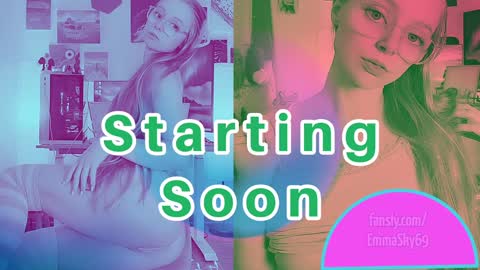 Snapshot of emmasky69 chatting on January 2025 01:43:02 AM Emma Sky online show from January 2025 01:43:02 AM