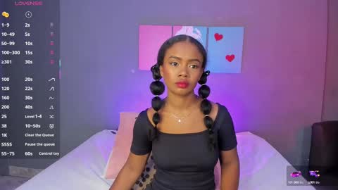 Emma online show from September 2025 09:08:02 PM