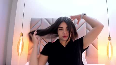 emmasnnow online show from February 2026 12:09:02 PM