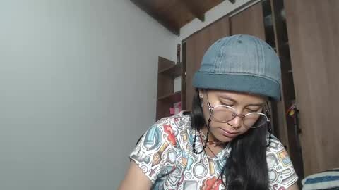Snapshot of emmasweet95 chatting on January 2025 06:17:01 AM emmasweet95 online show from January 2025 06:17:01 AM