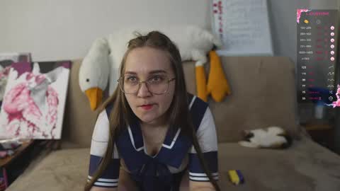 Mia online show from April 2026 08:57:02 PM