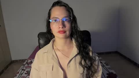 Emma Torres online show from March 2025 01:04:02 AM