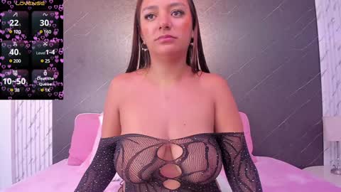 Snapshot of emmawiilson_ chatting on January 2025 07:17:01 AM Emma Wilson online show from January 2025 07:17:01 AM