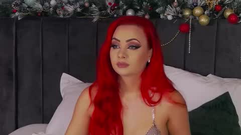 Snapshot of emmelyn_ chatting on November 2025 05:21:01 AM Emm online show from November 2025 05:21:01 AM