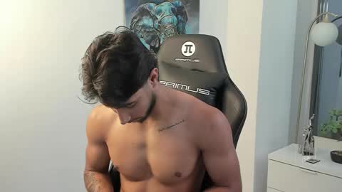 Snapshot of emmet_collins chatting on September 2025 03:47:01 PM Emmet online show from September 2025 03:47:01 PM