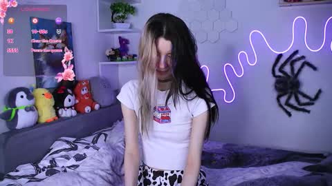 emmie_everly online show from February 2026 11:26:01 AM