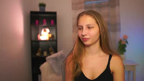 Snapshot of emmie_murray chatting on February 2026 02:17:02 PM Emmie online show from February 2026 02:17:02 PM