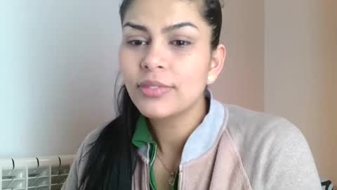 Snapshot of emmie_xxx chatting on February 2025 08:17:01 AM emmie online show from February 2025 08:17:01 AM