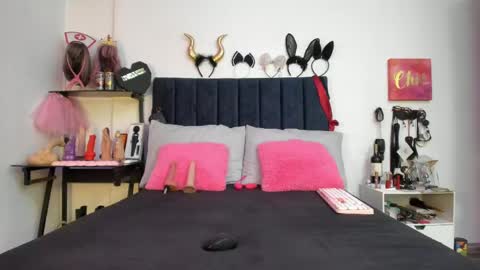          online show from April 2026 12:40:01 PM