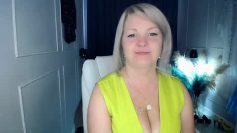 emmmam online show from April 2026 09:12:02 AM