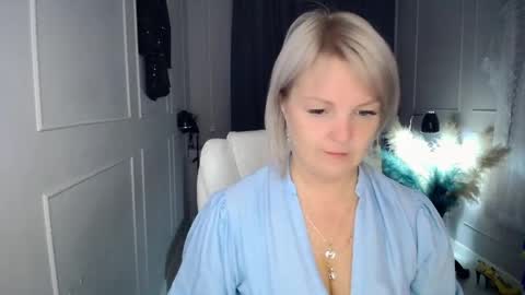 emmmam online show from April 2026 03:42:01 PM