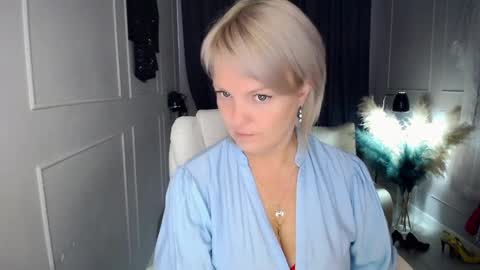 emmmam online show from May 2026 10:20:01 AM