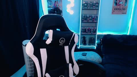 Emmy Ruiz - independent model online show from January 2025 11:35:02 PM