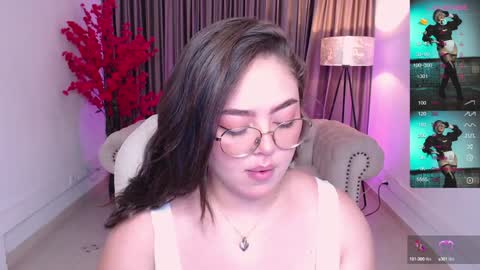 Snapshot of emmy_walker1 chatting on January 2025 11:02:02 AM Emmy Walker online show from January 2025 11:02:02 AM