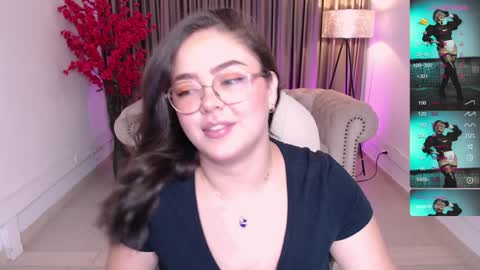 Snapshot of emmy_walker1 chatting on January 2025 11:03:01 AM Emmy Walker online show from January 2025 11:03:01 AM