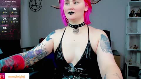 Emmy Bright     50  online show from January 2025 06:35:01 AM