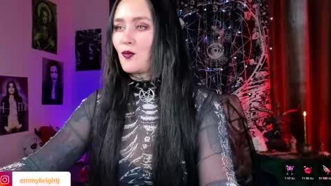 Emmy Bright     50  online show from May 2026 02:09:02 AM