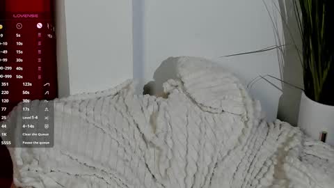 Emmy online show from October 2025 06:18:02 PM