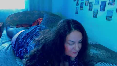 Emmy online show from October 2025 09:43:01 AM