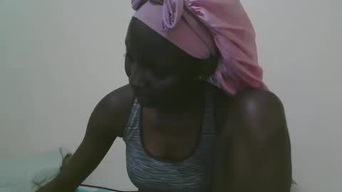 empress_ivy1 online show from May 2026 03:27:01 PM