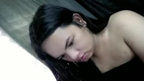 empressrheo online show from May 2026 04:51:01 AM