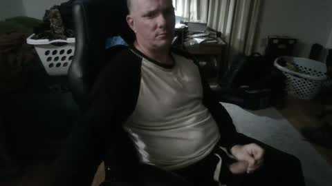 Matt online show from November 2025 04:44:01 AM