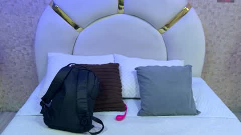 Snapshot of emy_rosse25 chatting on November 2025 11:42:02 AM Emy online show from November 2025 11:42:02 AM