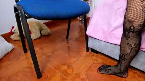 Snapshot of emysandoval chatting on December 2024 04:08:02 PM Emy online show from December 2024 04:08:02 PM