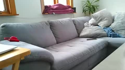 emyxxl online show from February 2026 02:10:02 PM