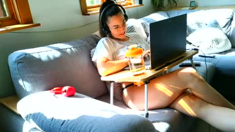 Snapshot of emyxxl chatting on July 2026 01:37:01 PM emyxxl online show from July 2026 01:37:01 PM
