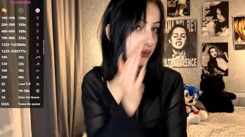 Snapshot of enasmelko chatting on November 2025 07:46:02 PM Amelia online show from November 2025 07:46:02 PM