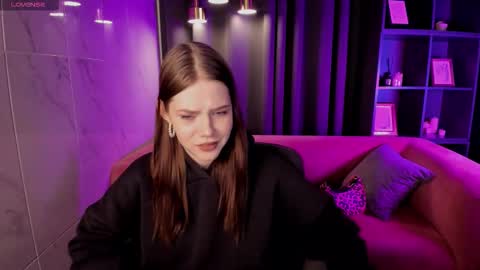 Snapshot of enchantedleah chatting on October 2025 01:34:02 PM Leah online show from October 2025 01:34:02 PM