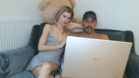 Snapshot of enchanting_english_evelyn chatting on February 2025 04:35:02 PM enchanting_english_evelyn online show from February 2025 04:35:02 PM