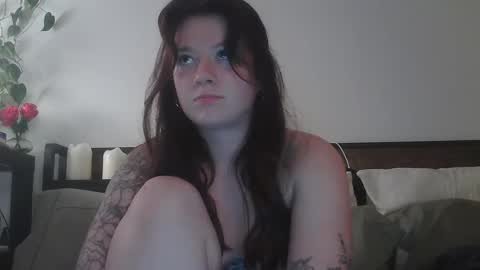 Snapshot of endlesslyevie chatting on January 2025 01:10:01 AM endlessly evie online show from January 2025 01:10:01 AM