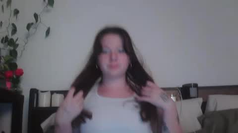 Snapshot of endlesslyevie chatting on January 2025 12:43:02 AM endlessly evie online show from January 2025 12:43:02 AM