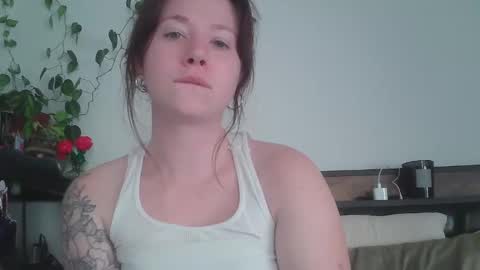 Snapshot of endlesslyevie chatting on January 2025 12:26:01 AM endlessly evie online show from January 2025 12:26:01 AM