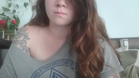 Snapshot of endlesslyevie chatting on March 2025 10:19:02 PM endlessly evie online show from March 2025 10:19:02 PM