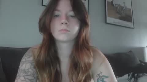 Snapshot of endlesslyevie chatting on October 2025 09:34:02 PM endlessly evie online show from October 2025 09:34:02 PM