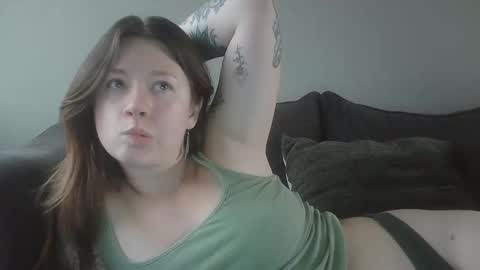 Snapshot of endlesslyevie chatting on October 2025 08:11:02 PM endlessly evie online show from October 2025 08:11:02 PM