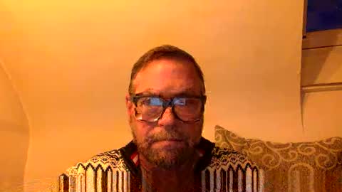 endurorider36 online show from December 2025 04:01:02 PM