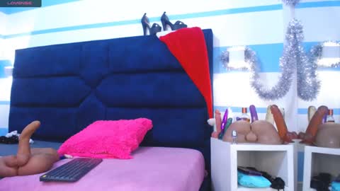 Snapshot of engel_devil chatting on December 2024 12:05:01 PM Engel online show from December 2024 12:05:01 PM