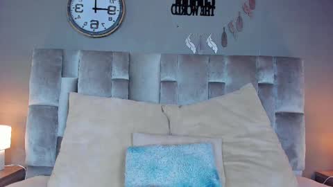  E N G E L  online show from February 2025 07:30:01 PM