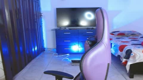 Engiel phoenix instagram engiel 13 online show from May 2026 07:52:02 PM