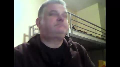 englishguysurrey online show from January 2026 05:07:01 PM