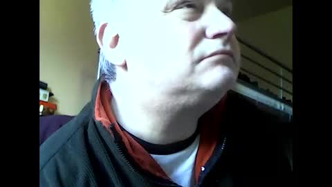 Snapshot of englishguysurrey chatting on February 2026 10:00:02 AM englishguysurrey online show from February 2026 10:00:02 AM